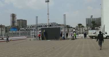 بالصور.. الزمالك يجهز شاشة عملاقة لإذاعة مباراة السوبر