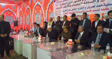 بالصور.. نائب المفتى يتحدث عن فضل التسامح خلال جلسة صلح بين عائلتين بالبحيرة