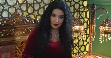 سمية الخشاب دجالة فى مسلسلها "الحلال" برمضان المقبل