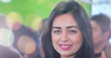 هبة مجدى: "يوم من الأيام" ذو طابع خاص ويعيدنا إلى أفلام الأبيض والأسود