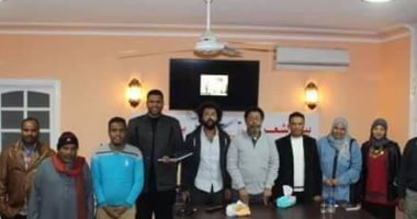 "مناهج فن التصوير فى العصر الحديث" ببيت شعر الأقصر