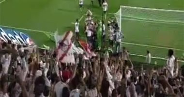 شاهد بالفيديو.. فرحة لاعبى الزمالك بكأس السوبر