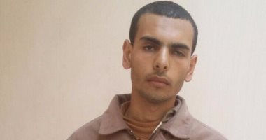 قاتل والده بأسيوط يعترف: "ضربته بماسورة حديد فلم يمت فخفت اتفضح ذبحته"