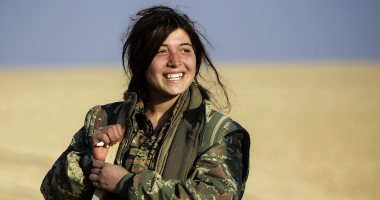 بالصور.. جميلات قوات سوريا الديمقراطية على مشارف مدينة الرقة لطرد داعش منها