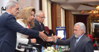 بالصور.. حزب الحركة الوطنية يكرم أسر شهداء الجيش والشرطة
