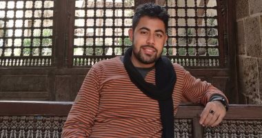 "أُجَمِّدُ قلبى كلما جئت القاهرة قصيدة جديدة" للشاعر أحمد أبو دياب
