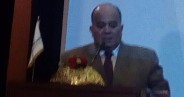 محافظ الدقهلية يكرم حفظة القران بجامعة المنصورة