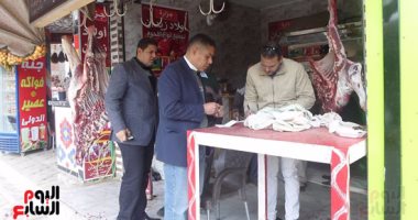 بالصور.. ضبط منتجات غذائية مجهولة المصدر ومنتهية الصلاحية بالمنوفية