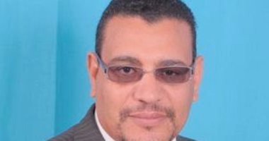 غدا.. ندوة لعميد كلية "اقتصاد وسياسة" بجامعة بنى سويف بمكتبة القاهرة