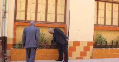 مدارس أسيوط تواصل مشاركتها فى مبادرة إسبوع الإنضباط العام  