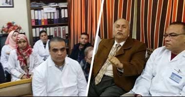 بالصور.. بعد قرار محافظ سوهاج بإقالة مدير المستشفى العام.. الأطباء يتقدمون باستقالات جماعية.. والمدير المقال يشكوه للجهات الرقابية ويؤكد: يتحصن بأحد قيادات وزارة التنمية المحلية.. والمحافظ يلتزم الصمت