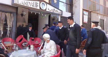 بالصور.. حملة لإزالة الإشغالات والمقاهى المخالفة بالأقصر