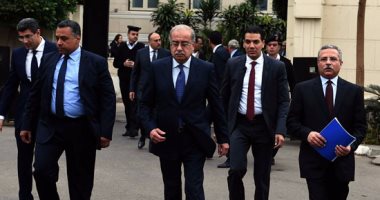 بالصور.. رئيس الوزراء يصل قاعة الجلسة العامة للبرلمان لعرض التعديل الوزارى