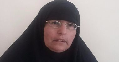 معلمة تحلم بإنهاء معاناتها بنقل درجتها الوظيفية من المنوفية إلى دمياط