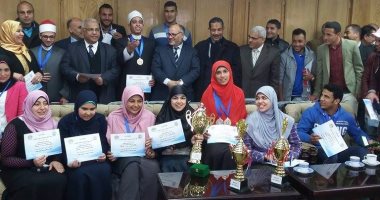 جامعة الأزهر تكرم المشاركين بمهرجان الأسر الطلابية بجامعة قناة السويس