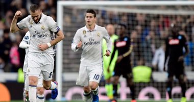 بنزيما يحرز هدف ريال مدريد الثانى أمام مالاجا بالدوري الإسباني