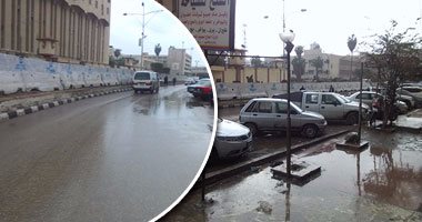 بالصور .. أمطار غزيرة وموجة طقس سيئ تضرب المحافظات وتسبب ارتباكا.. استمرار إغلاق بوغاز ميناء الإسكندرية.. وإلغاء طابور الصباح بدمياط.. توقف حركة الصيد فى كفر الشيخ.. والغربية ترفع حالة الطوارئ