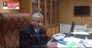 نائب رئيس جامعة الأزهر بأسيوط: أتحدى وجود إرهابى واحد خريج جامعتنا