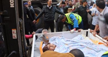 8 صور تنقل معاناة إيمان المصرية أسمن امرأة فى العالم من المرض للعلاج