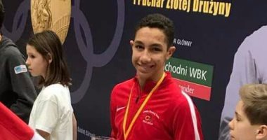 البطل المصرى محمد حمزة يحصد برونزية كأس العالم لسلاح الشيش بإيطاليا