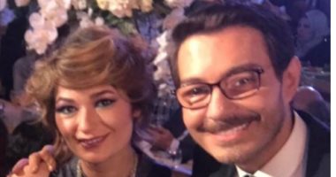أحمد زاهر يغازل زوجته: "كل عيد جواز وانتى طيبة ياأجمل وأرقى زوجة"