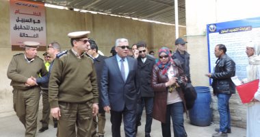 بالصور.. مدير أمن البحيرة يتفقد إدارة المرور ويوجه بإنهاء إجراءات المواطنين