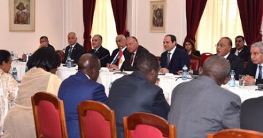 بالصور.. مباحثات السيسي ورئيس كينيا.. اتفاق على زيادة التبادل التجارى والمشروعات