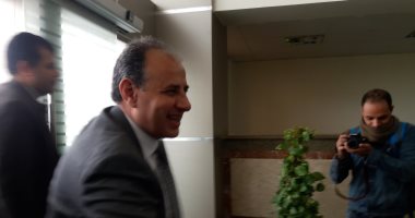 تحصيل غرامات بقيمة 7 آلاف جنيه من الكافيتريات المخالفة بالإسكندرية