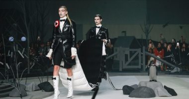 بالصور.. تعرف على أهم وأفضل 5 عروض أزياء بفعاليات أسبوع الموضة فى نيويورك.. Marc Jacobs عرض منظم ببراعة.. Thom Browne يركز على الروح الكلاسيكية وتقاليع المكياج والأحذية.. وآخرين وضعوا الـ"plus size" فى حساباتهم