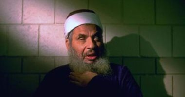 نجل عمر عبد الرحمن: جثمان والدى يصل من أمريكا ظهر الغد