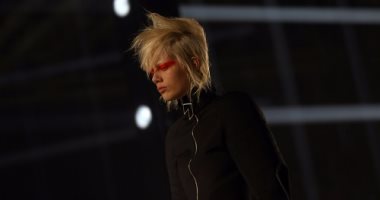 بالصور.. شاهد أحدث تصميمات Versace فى أسبوع الموضة بلندن