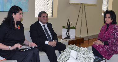 البحرين تبحث سبل التبادل الثقافى مع الجانب الروسى 
