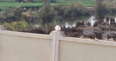 صيادو "كفر الخضرة" بالمنوفية يستغيثون من تلوث مياه البحر الفرعونى بالصرف