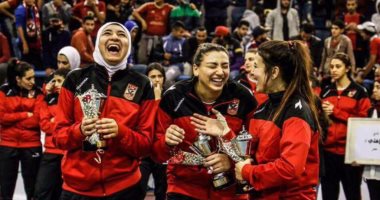 الأهلي يهزم الزمالك فى قمة سيدات الطائرة 3-0 ويصعد لنهائى الكأس