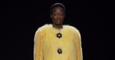 بالصور..شاهد تصميمات حصدت الانتقادات بمجموعة خريف 2017 لـ Mary Katrantzou