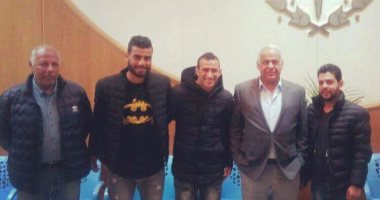 سموحة يجدد عقود تمساح وحسام حسن لمدة موسمين