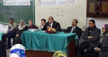 بالصور .. عميد علوم الفيوم يعقد لقاء مع الطلاب لنشر ثقافة الجودة 