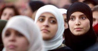 برنامج عن مسلمى لندن يعرض قصة أخوين أسلم أحدهما والآخر تبنى اليمين المتطرف