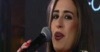 بالفيديو.. تحت سفح الهرم.. ميسى يستمع لأغانى سيد درويش وفيروز