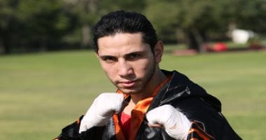 لاعب أولمبى سابق يطالب بعودته لمنتخب الملاكمة بعد استبعاده.. والاتحاد يرد
