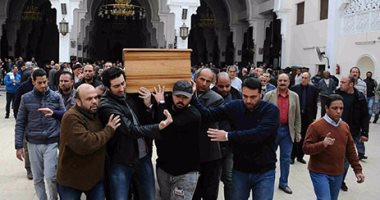 نجوم الفن يشيعون جنازة صلاح رشوان من مسجد الصديق بمساكن شيراتون