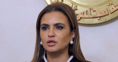 وزيرة الاستثمار والتعاون الدولى تتوجه إلى دبى