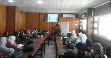 صحة بنى سويف تدرب 30 ممرضة على أعمال تنظيم الأسرة