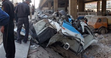 إصابة 8 أشخاص فى انقلاب ميكروباص بالطريق الصحراوى الغربى فى نجع حمادى