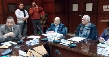 رئيس جامعة المنوفية يترأس مجلس معهد الكبد