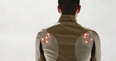 علماء من أمريكا يطورون أقمشة ناعمة مزودة بإلكترونيات مدمجة
