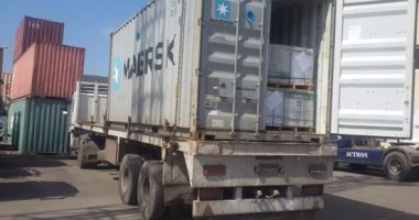  بالصور.. شرطة قناة السويس تضبط تشكيلا عصابيا تخصص فى تهريب البضائع