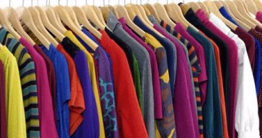 لكل لون معنى..طبيب نفسى يوضح دلالات اختيارك لألوان ملابسك