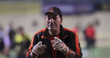 فكرى صالح يحاضر لحراس مرمى الإمارات 3 أيام