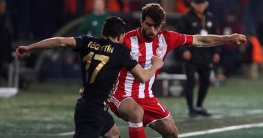 أولمبياكوس يتأهل لثمن نهائى اليوروباليج بثلاثية فى أوسمانلى التركى